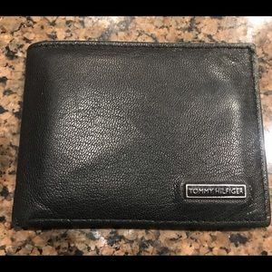 Tommy Hilfiger Black Leather Wallet
